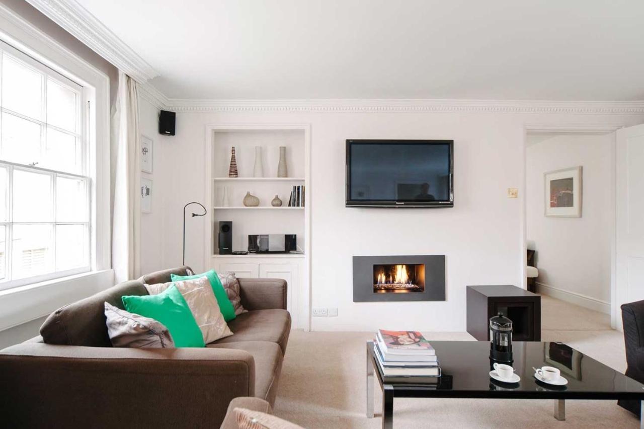 Stylish Three Bedroom Apartment In Heart Of City Bath Exterior foto