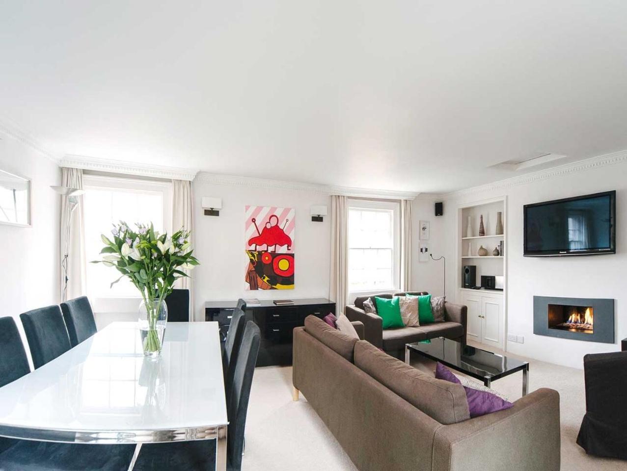 Stylish Three Bedroom Apartment In Heart Of City Bath Exterior foto