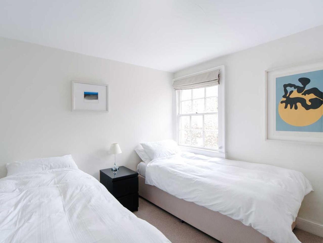 Stylish Three Bedroom Apartment In Heart Of City Bath Exterior foto